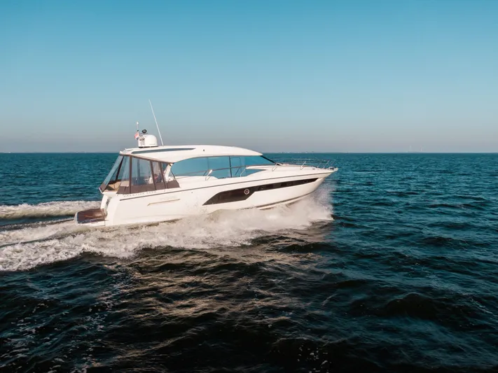 520s Yacht Photos Pics 