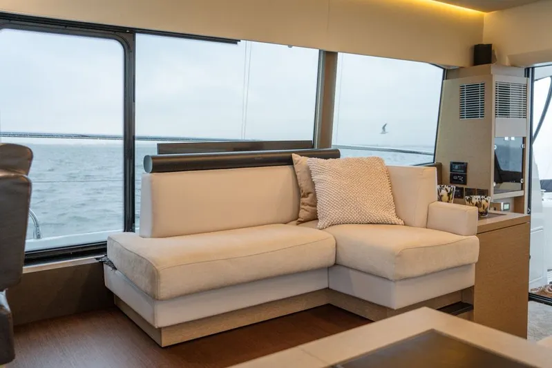 520s Yacht Photos Pics 