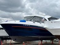 2022 Beneteau 9