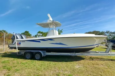 Contender 28 Sport