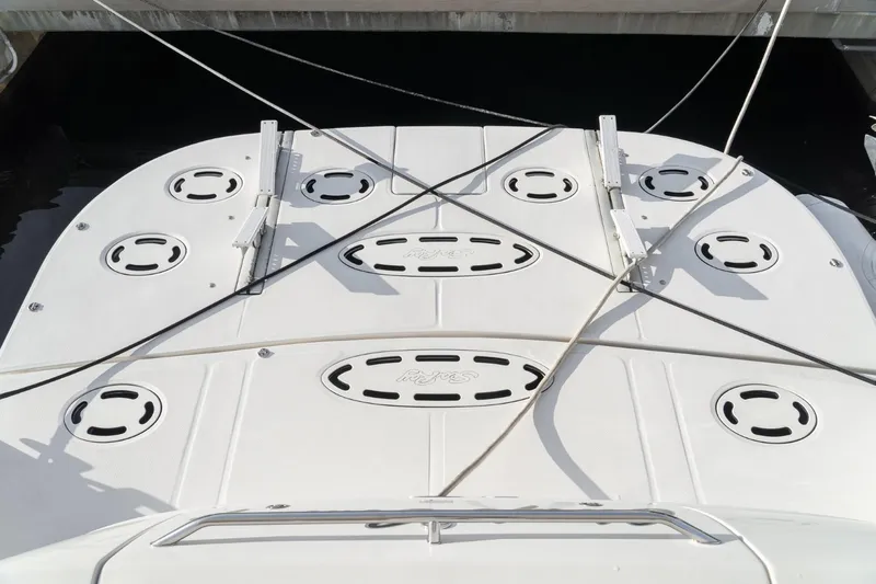  Yacht Photos Pics 2008 Sea Ray 58 Sedan Bridge yacht deck with mooring lines and hatches.