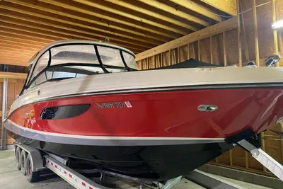 Sea Ray SLX 350 Outboard