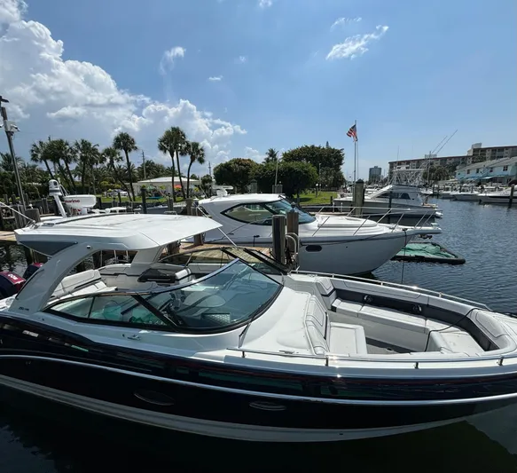  Yacht Photos Pics 2020-FORMULA-350-CBR