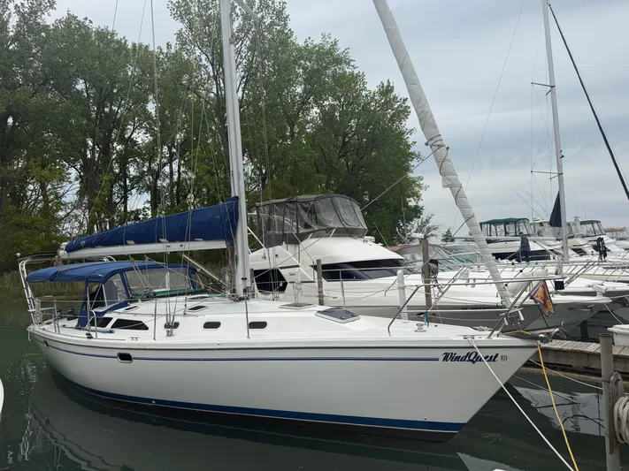 Windquest Yacht Photos Pics 