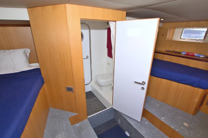 Wanderlust Yacht Photos Pics 