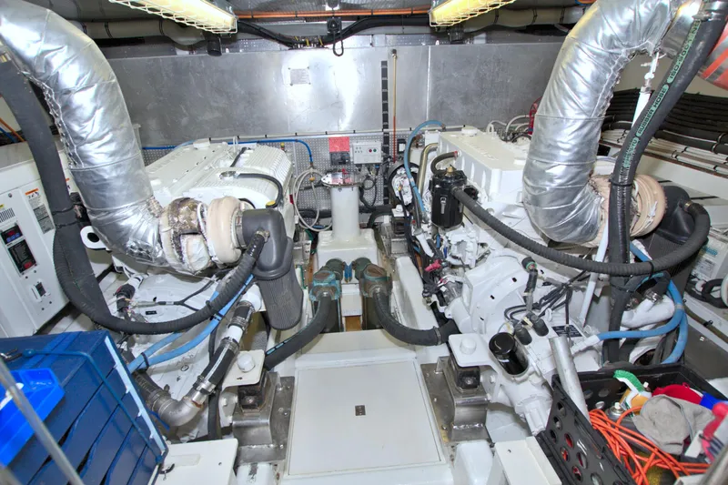 Wanderlust Yacht Photos Pics 