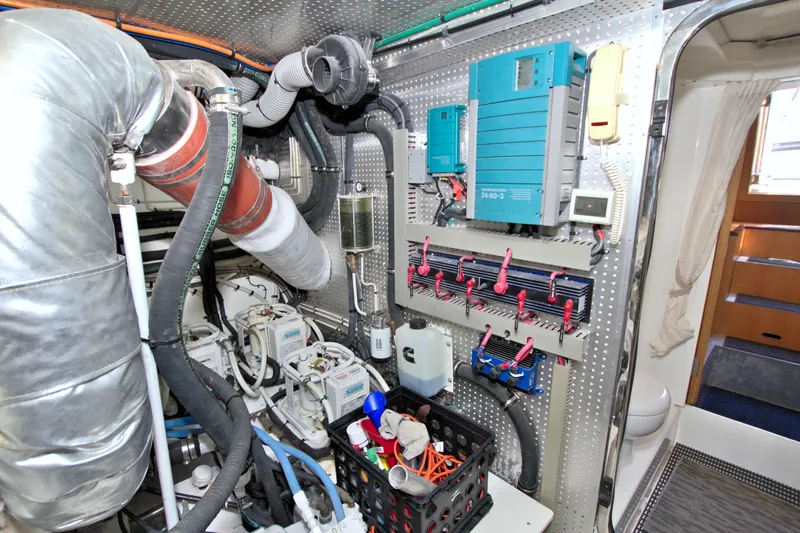 Wanderlust Yacht Photos Pics 