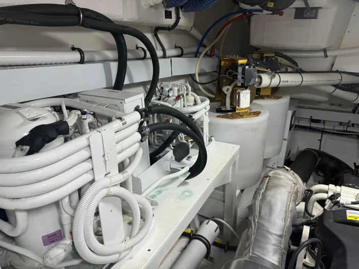 The 7 C's Yacht Photos Pics 