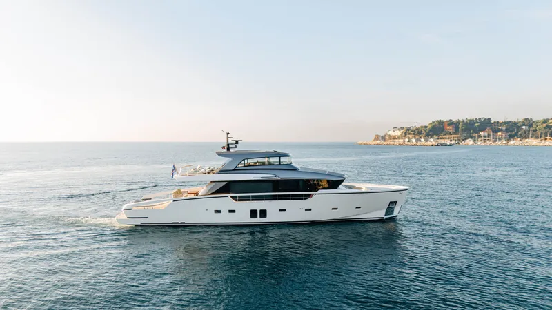 Sx88 Yacht Photos Pics 