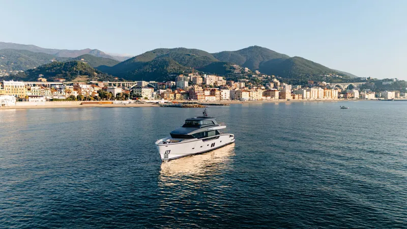 Sx88 Yacht Photos Pics 