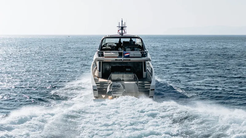 Sx88 Yacht Photos Pics 