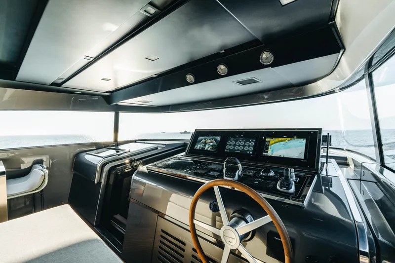 Sx88 Yacht Photos Pics 