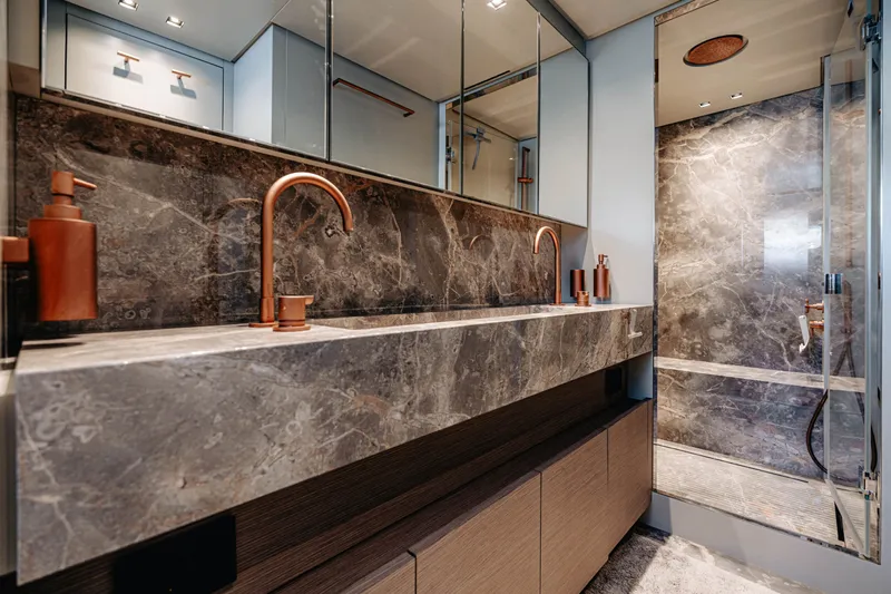 Sx88 Yacht Photos Pics 