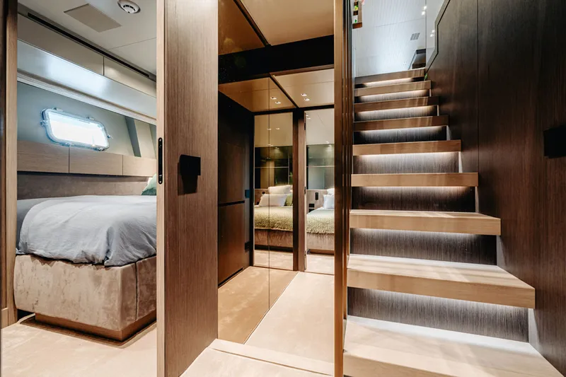 Sx88 Yacht Photos Pics 