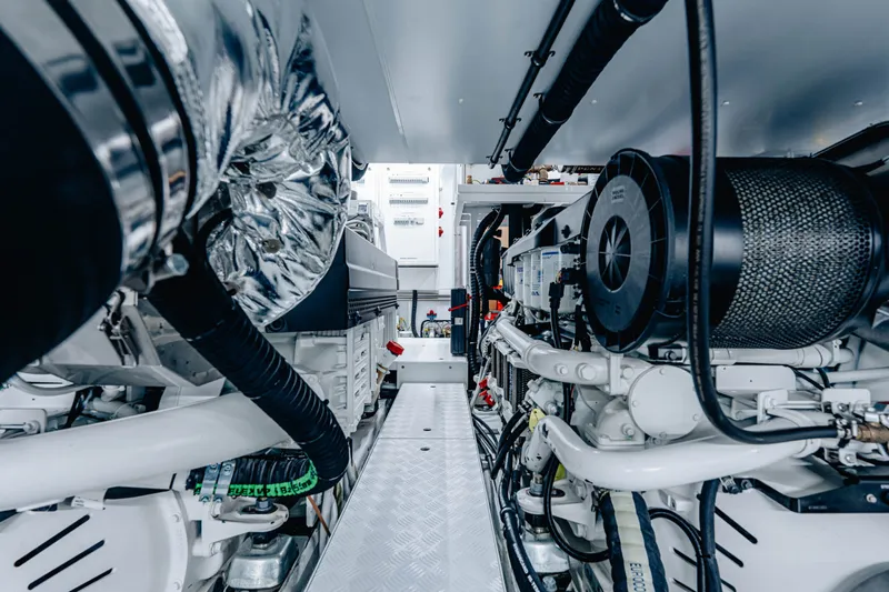 Sx88 Yacht Photos Pics 