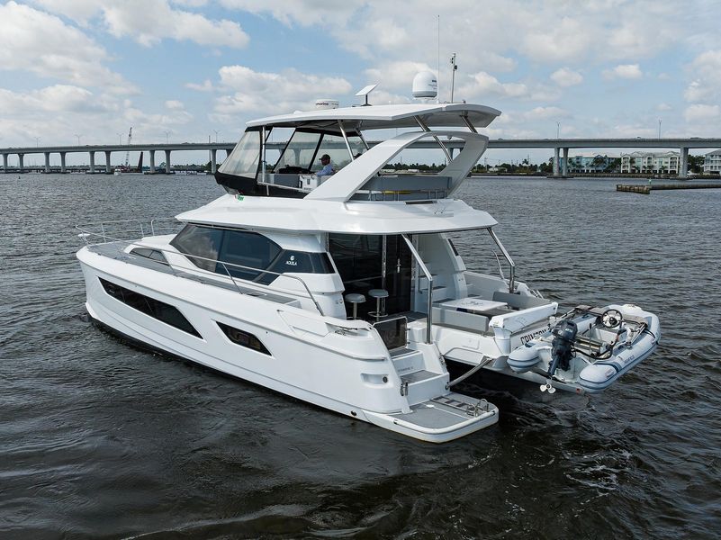 2021 Aquila 44 Yacht