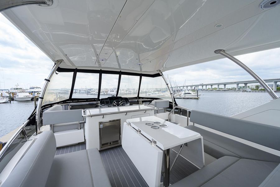 2021 Aquila 44 Yacht