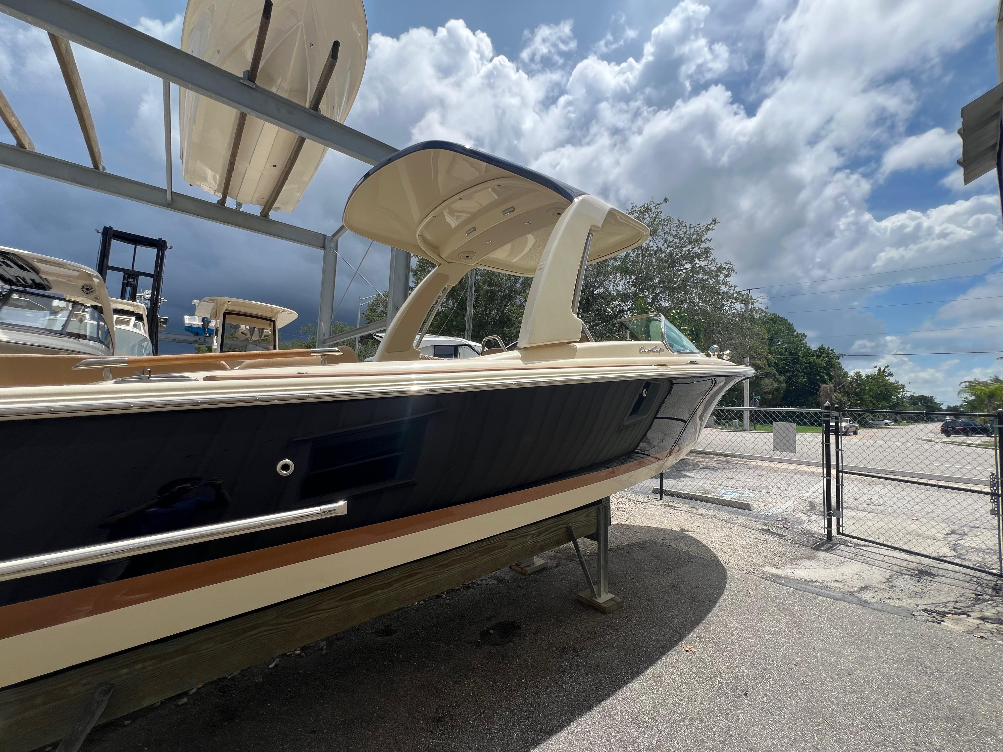 2024 Chris-Craft Launch 25 GT Bowrider for sale - YachtWorld 2024 Chris-Craft Launch 25 GT Bowrider for sale - YachtWorld