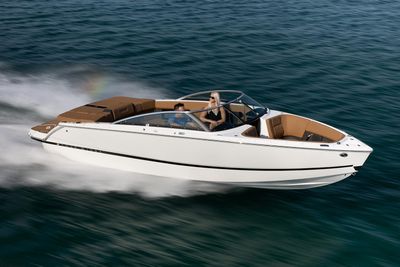 2023 Four Winns H4