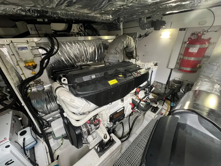 V52 Yacht Photos Pics 