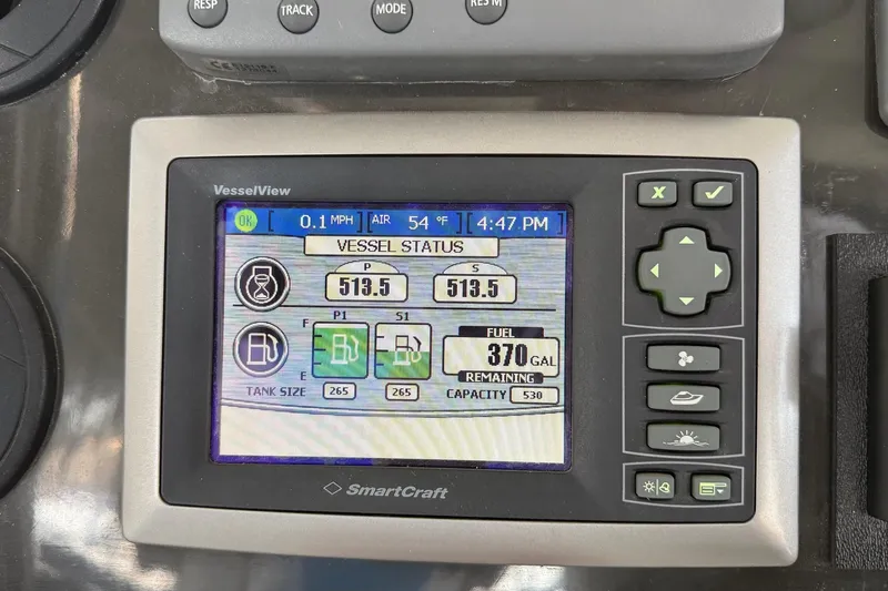  Yacht Photos Pics SmartCraft VesselView display on 2009 Sea Ray 47 Sedan Bridge showing vessel status and fuel levels.