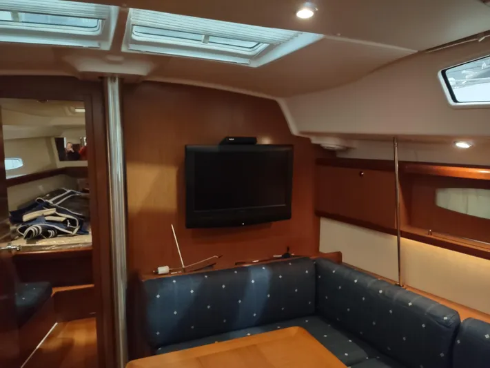 Scintillation Yacht Photos Pics 