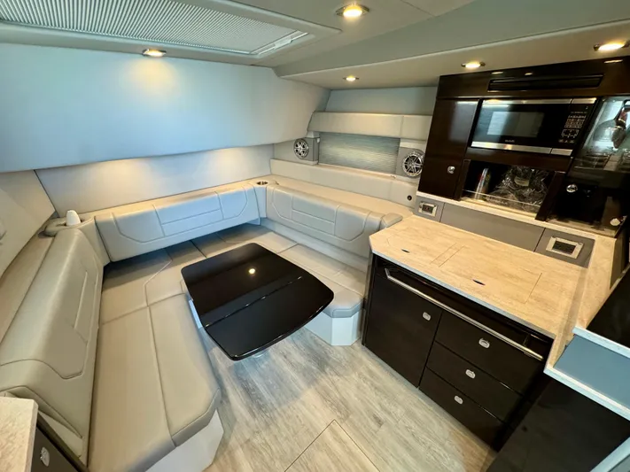 Take A Break Yacht Photos Pics Formula 43 Take A Break - Cabin