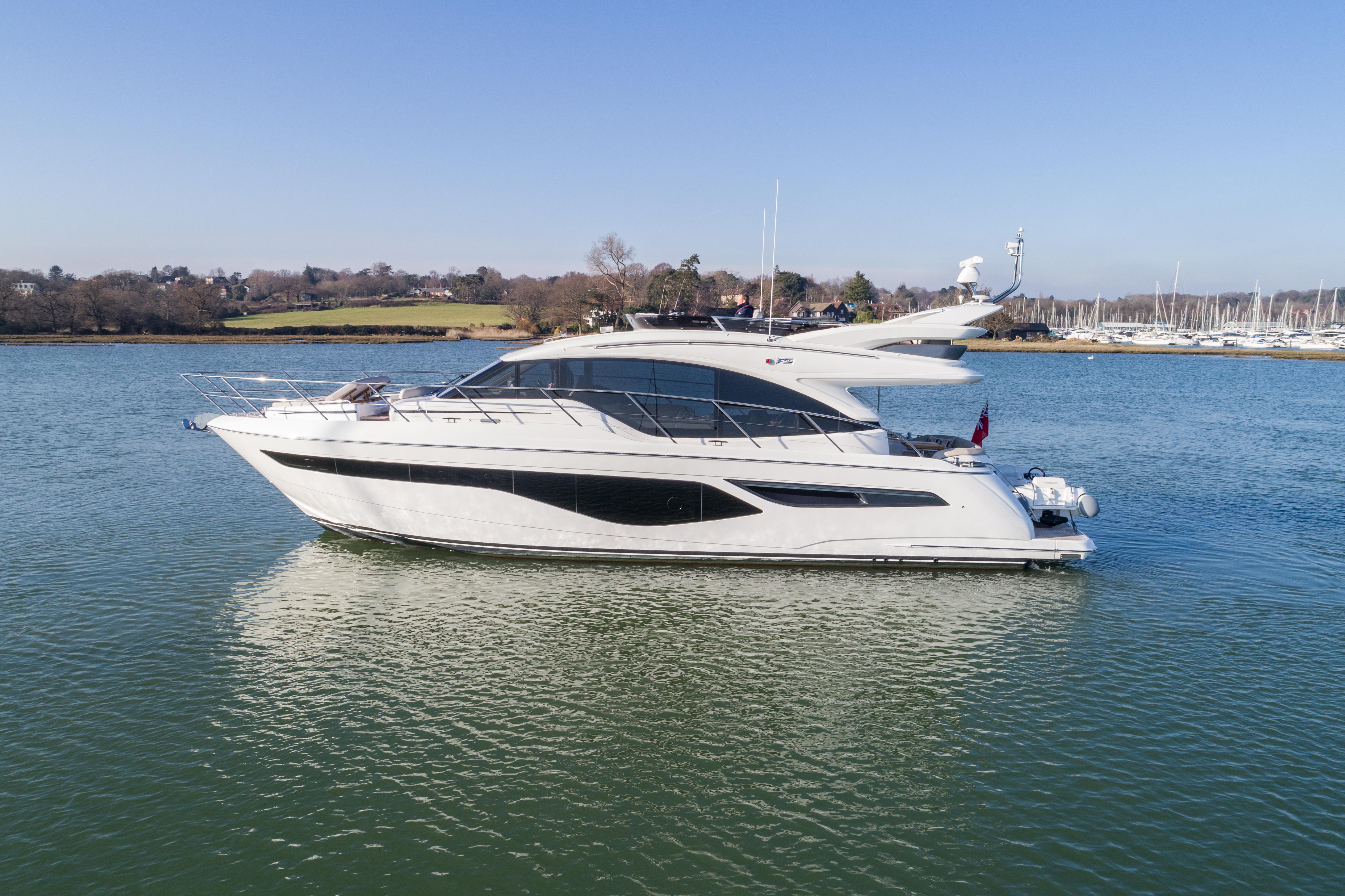 2022 Princess F55 Bateaux flybridge à vendre - YachtWorld