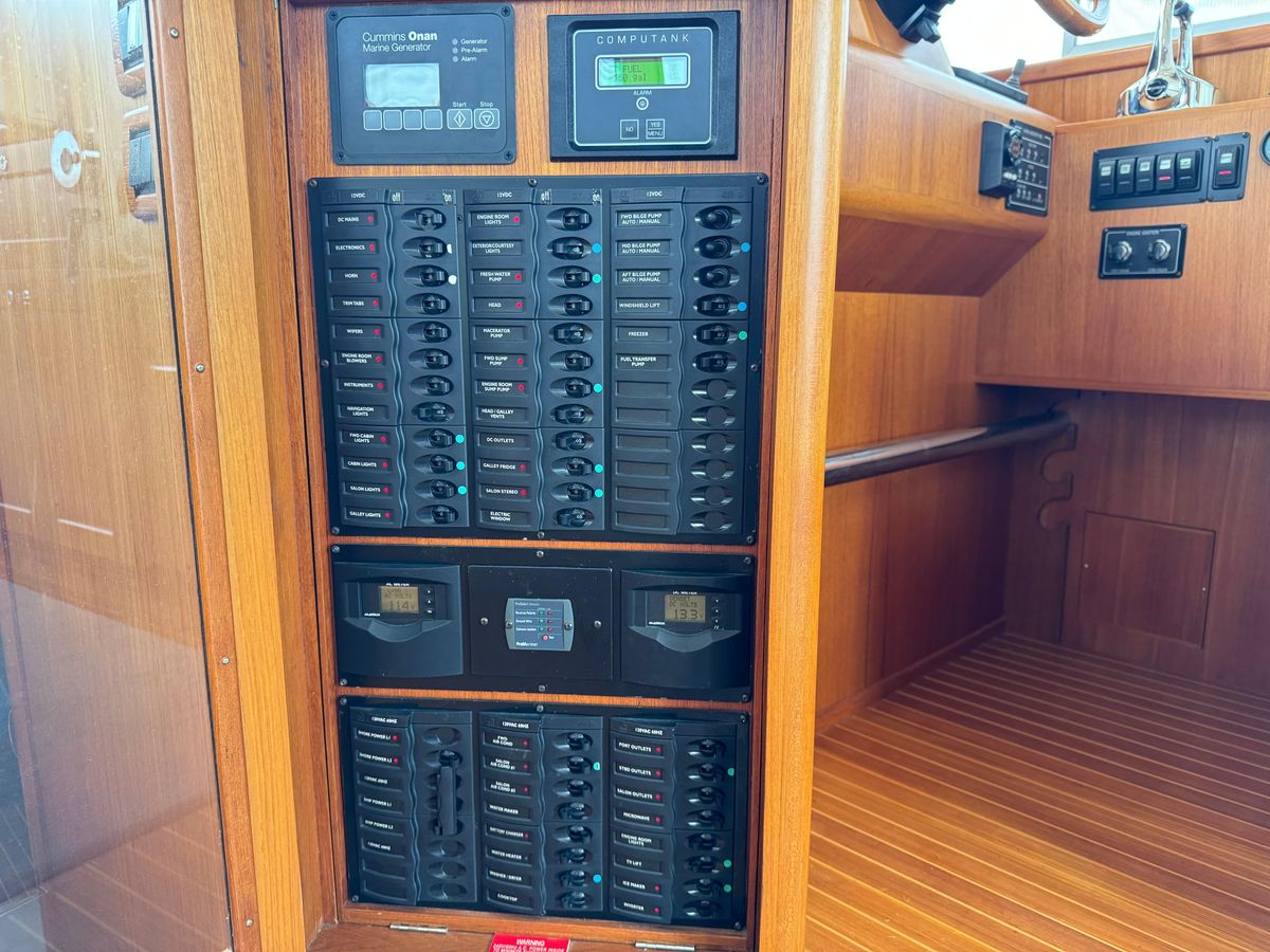 2009 Grand Banks 45 