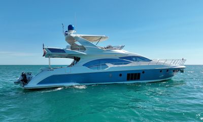 Yacht