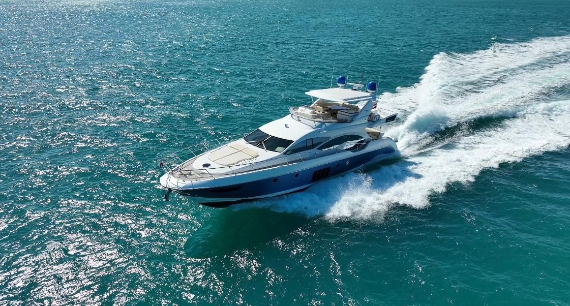 2014 Azimut 70 