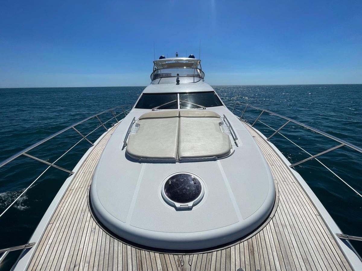 2014 Azimut 70 