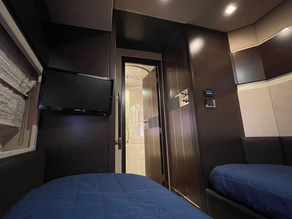 2014 Azimut 70 