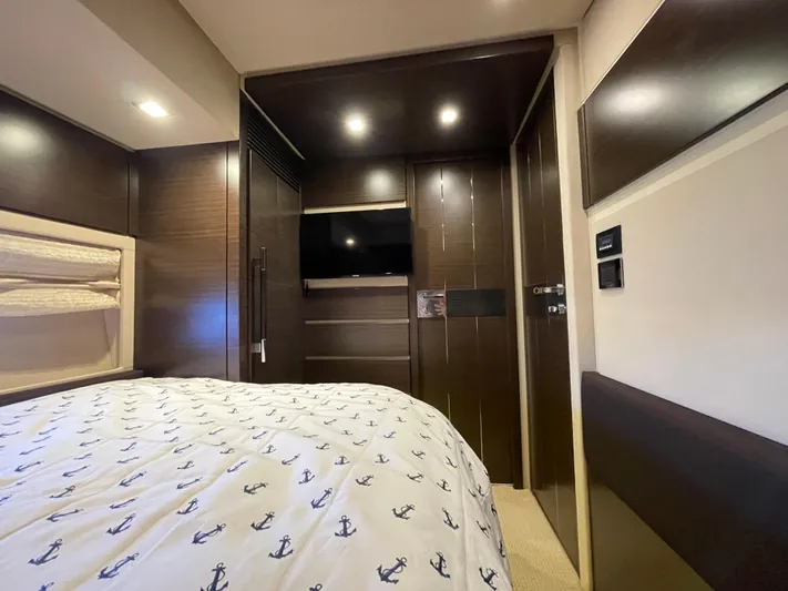 Emma Yacht Photos Pics 