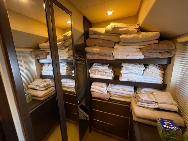 Emma Yacht Photos Pics 