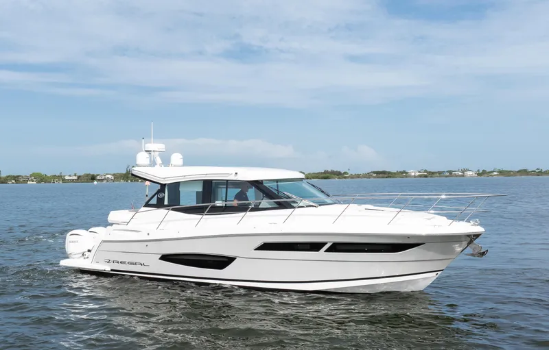 Lady G Yacht Photos Pics Regal XO 38 Lady G- Profile