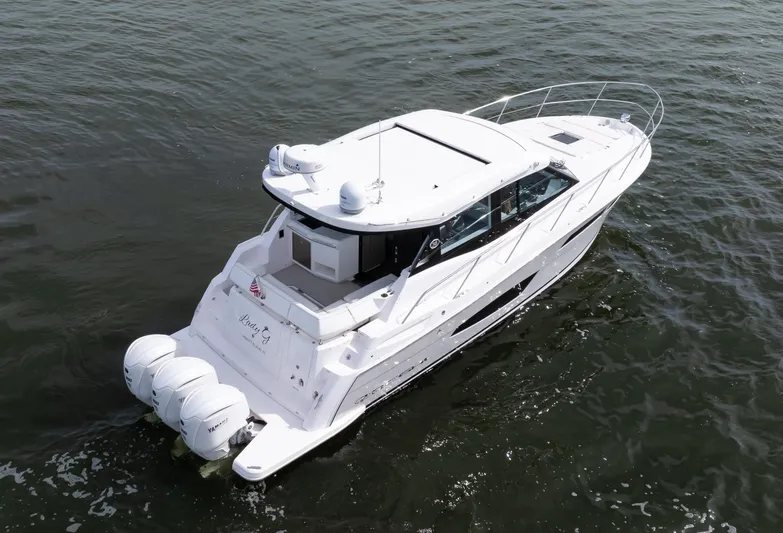 Lady G Yacht Photos Pics Regal XO 38 Lady G- Profile