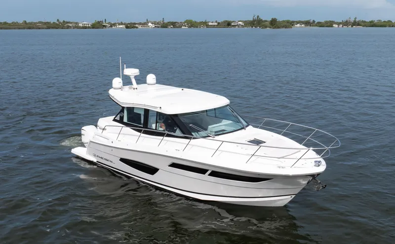 Lady G Yacht Photos Pics Regal XO 38 Lady G- Profile