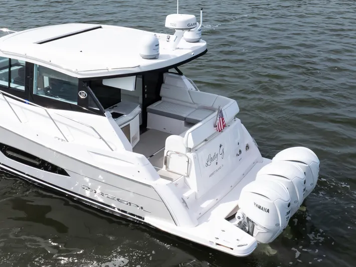 Lady G Yacht Photos Pics Regal XO 38 Lady G- Profile