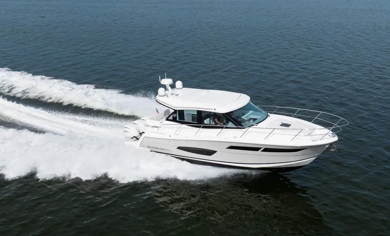 Lady G Yacht Photos Pics Regal XO 38 Lady G- Profile