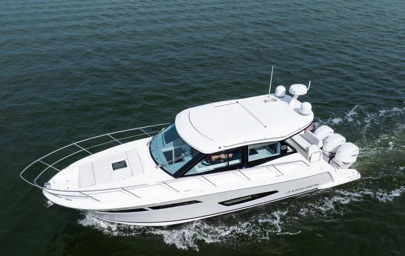 Lady G Yacht Photos Pics Regal XO 38 Lady G- Profile