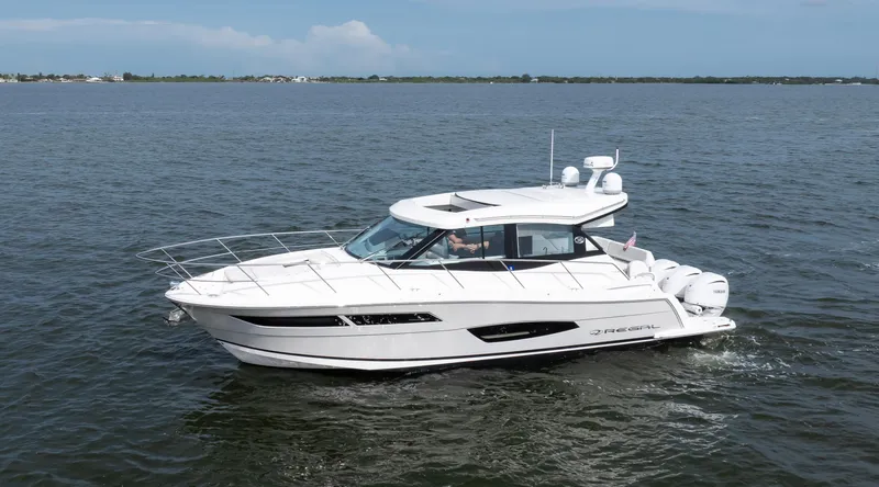 Lady G Yacht Photos Pics Regal XO 38 Lady G- Profile