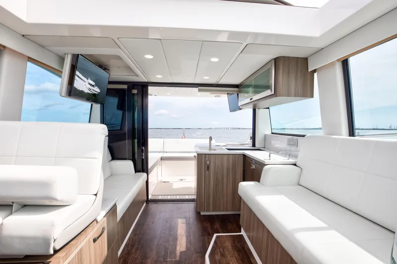 Lady G Yacht Photos Pics Regal XO 38 Lady G- Salon