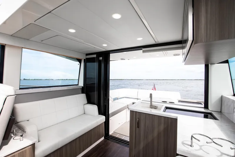 Lady G Yacht Photos Pics Regal XO 38 Lady G- Salon