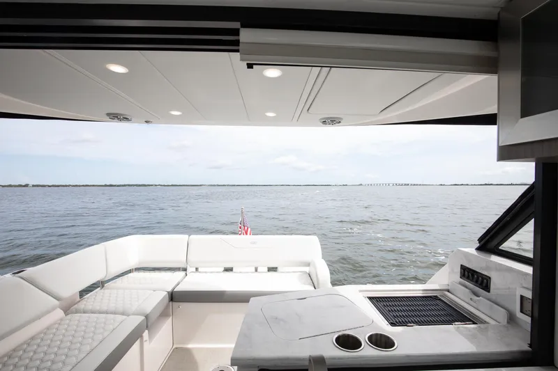 Lady G Yacht Photos Pics Regal XO 38 Lady G- Seating