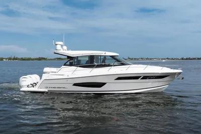 Regal 38 XO