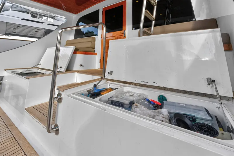 Cherin III Yacht Photos Pics 