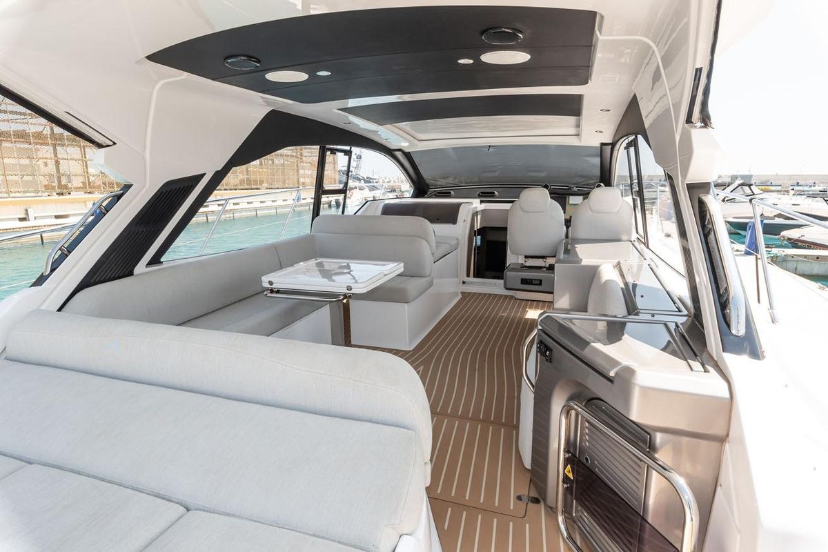 2019 Azimut 51