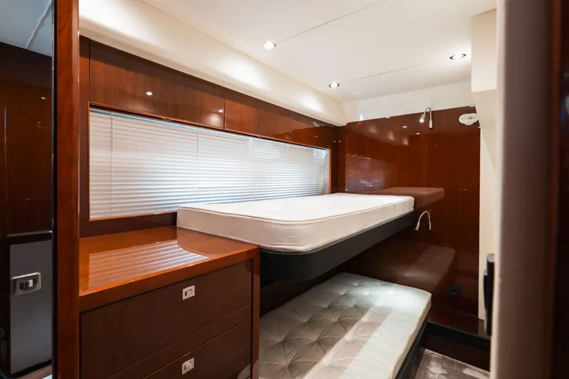 V52 Yacht Photos Pics 