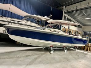2022 Nimbus Tender 9